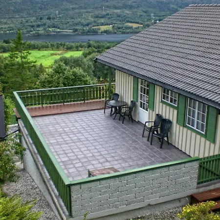 Дом отдыха House With Lake View Near Atlantic Road